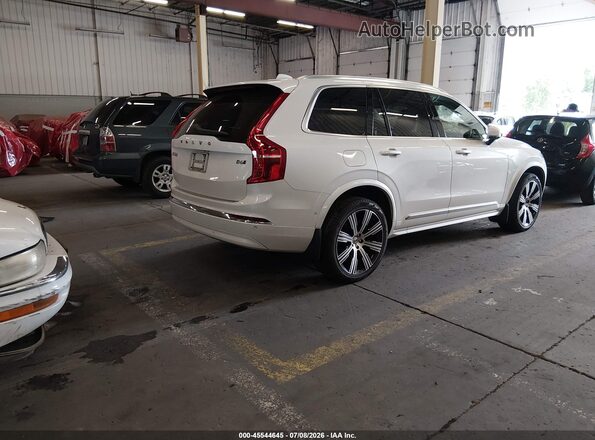 YV4062PF5S1304150 2025 VOLVO XC90 White Trasero derecho