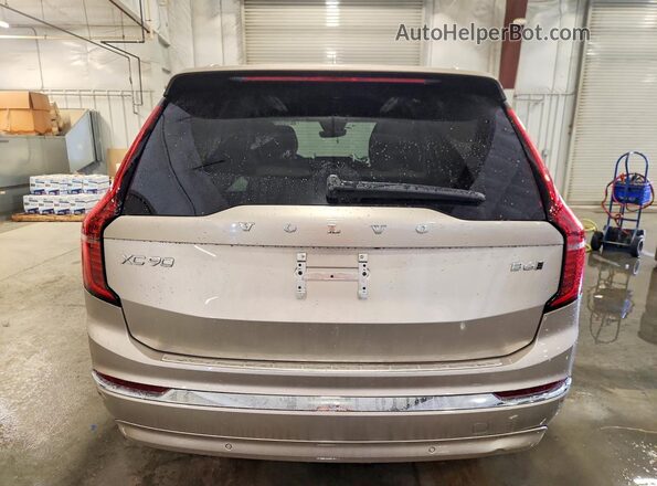 YV4062PG2S1391904 2025 VOLVO XC90 Beige Rear view