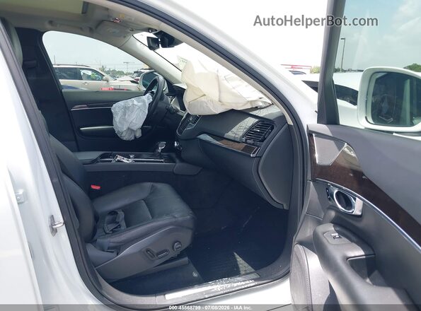 YV4102CK3K1464391 2019 VOLVO XC90 White Widok wnętrza z przodu