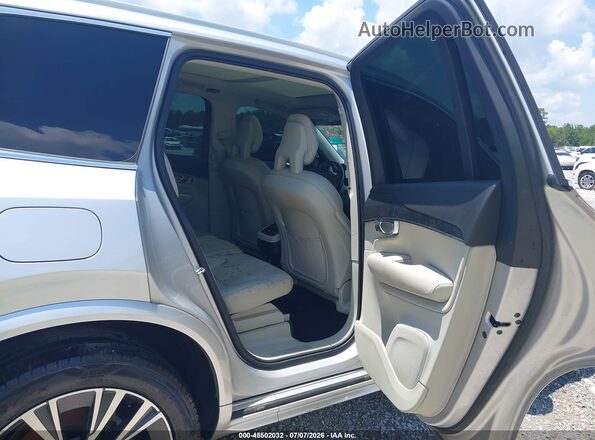 YV4102CK9L1555215 2020 VOLVO XC90 Silver VIN կոդի պիտակի տեսք