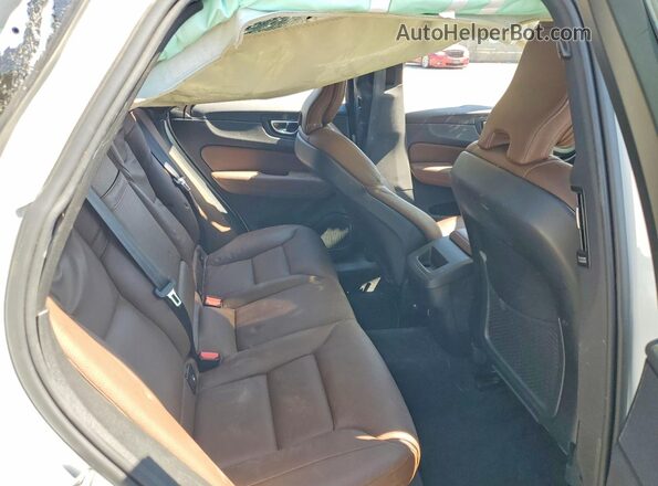 YV4102DK9L1411971 2020 VOLVO XC60 Белый Вид задней части салона
