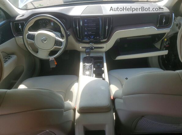 YV4102DKXM1733133 2021 VOLVO XC60 White Widok deski rozdzielczej