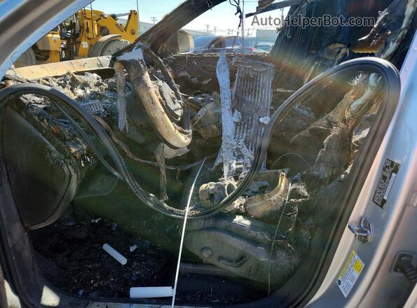 YV4102PK2J1361410 2018 VOLVO XC90 Silver Front interior view