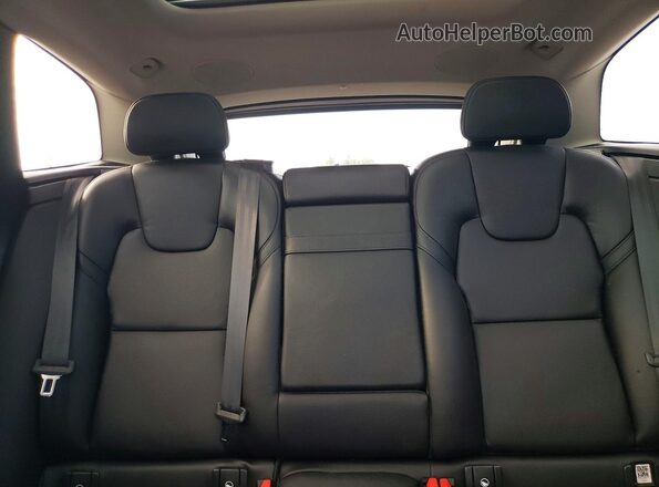 YV4102RK3L1482978 2020 VOLVO XC60 White უკანა სავარძლების ხედი