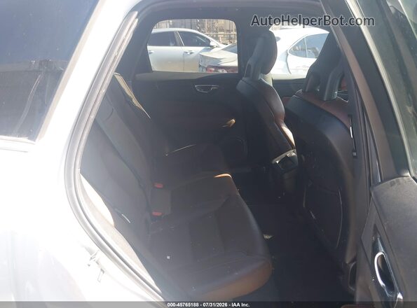 YV4102RK4J1042605 2018 VOLVO XC60 White Вид наклейки з VIN-кодом