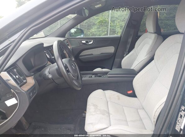YV4102RL7M1770237 2021 VOLVO XC60 Blue Vista interior delantera
