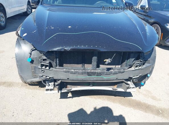 YV4102RL8L1487778 2020 VOLVO XC60 Black Front view