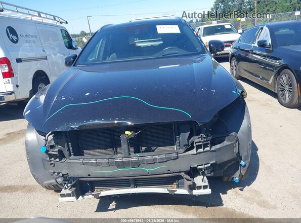 YV4102RL8L1487778 2020 VOLVO XC60 Black Rear interior view
