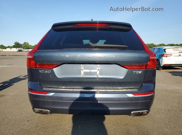 YV4102RL9J1064883 2018 VOLVO XC60 Blue Вид ззаду