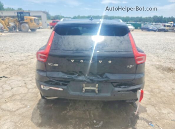 YV4162UK2K2053068 2019 VOLVO XC40 Black უკანა ხედი