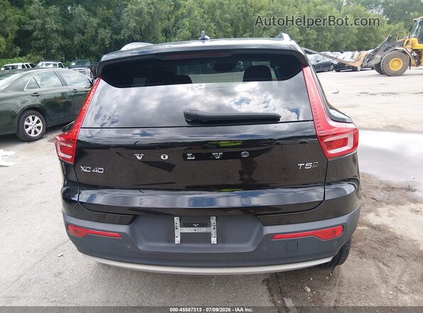 YV4162UK2L2323840 2020 VOLVO XC40 Black 