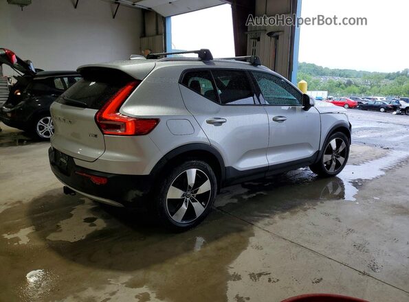 YV4162UK3K2111009 2019 VOLVO XC40 Silver უკანა მარჯვენა