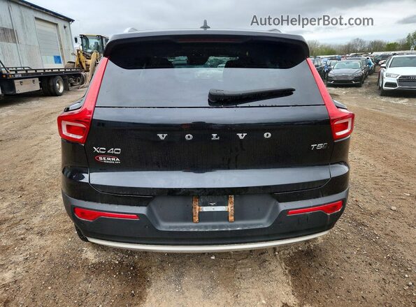 YV4162UK3L2255306 2020 VOLVO XC40 Black Հետևի տեսք