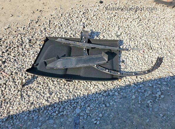 YV4162UK3L2288970 2020 VOLVO XC40 Серебряный Вид наклейки с VIN-кодом