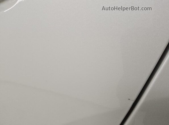 YV4162UK4M2599650 2021 VOLVO XC40 White 