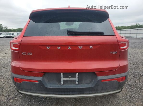 YV4162UK7L2315975 2020 VOLVO XC40 Красный Вид сзади
