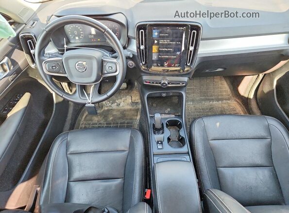 YV4162UK8M2397152 2021 VOLVO XC40 White წინა პანელის ხედი