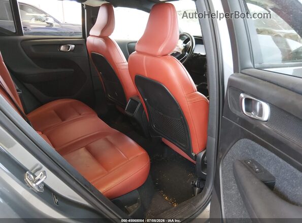 YV4162UK9K2116277 2019 VOLVO XC40 Blue VIN კოდის სტიკერის ხედი