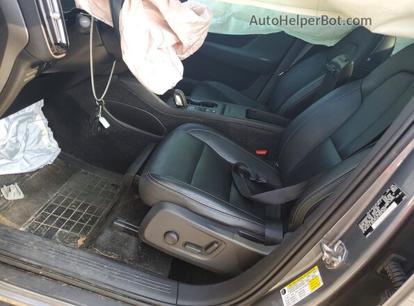 YV4162UK9K2117154 2019 VOLVO XC40 Silver Vista interior delantera