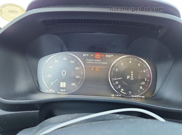 YV4162UKXK2128891 2019 VOLVO XC40 Черный Вид щитка приборов