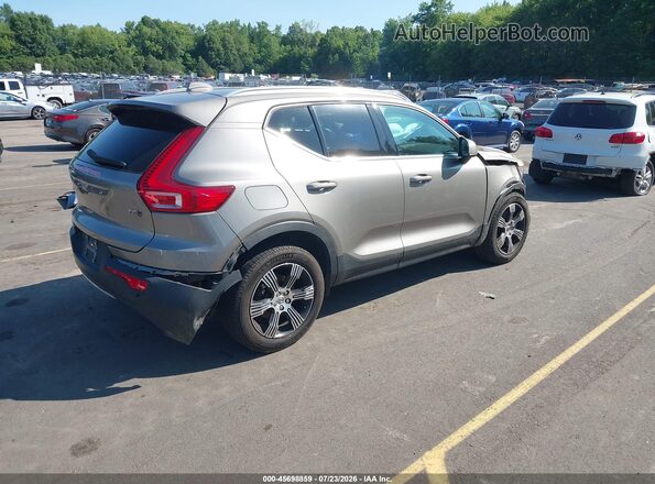 YV4162UL0M2611172 2021 VOLVO XC40 Gold Հետևի աջ