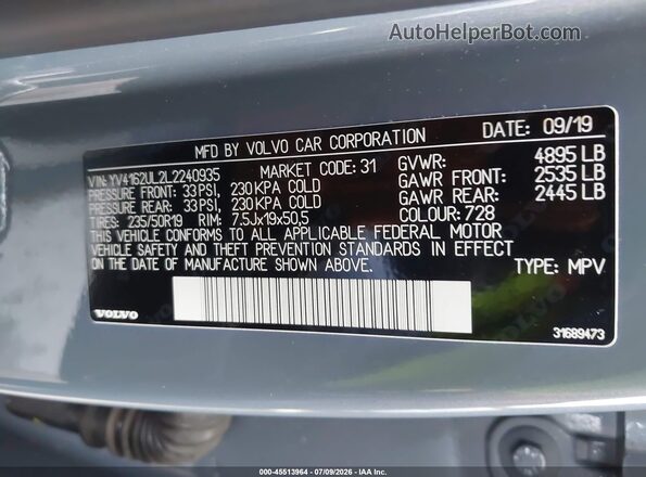 YV4162UL2L2240935 2020 VOLVO XC40 Blue Engine compartment view