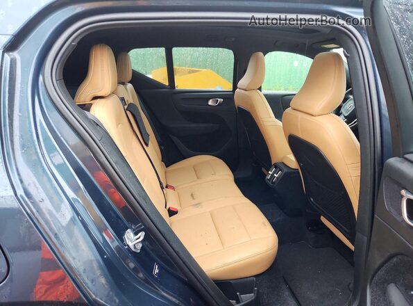 YV4162UL6L2313370 2020 VOLVO XC40 Blue Вид задніх сидінь