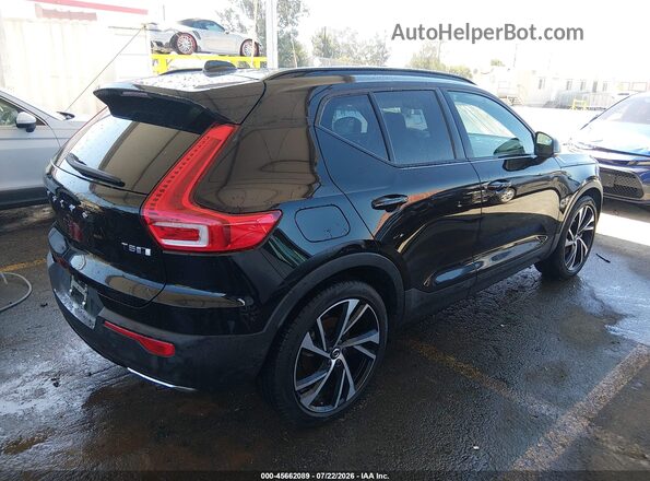 YV4162UM0L2244345 2020 VOLVO XC40 Black Задня права чверть