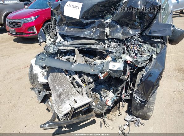 YV4162UM0N2644845 2022 VOLVO XC40 Black 