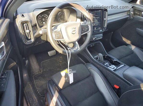 YV4162UM3L2217057 2020 VOLVO XC40 Blue Առջևի վահանակի տեսք