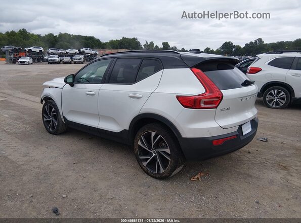 YV4162UM3M2467447 2021 VOLVO XC40 White Հետևի ձախ