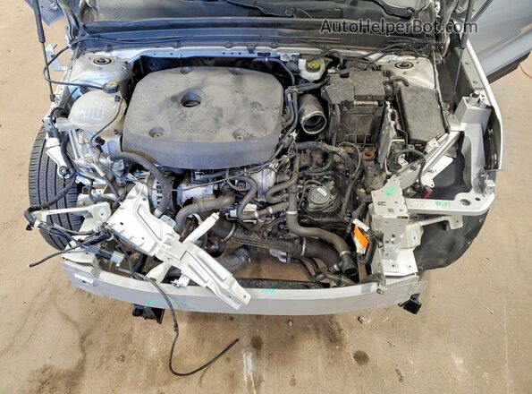 YV4162UM4K2128161 2019 VOLVO XC40 Silver ძრავის განყოფილების ხედი