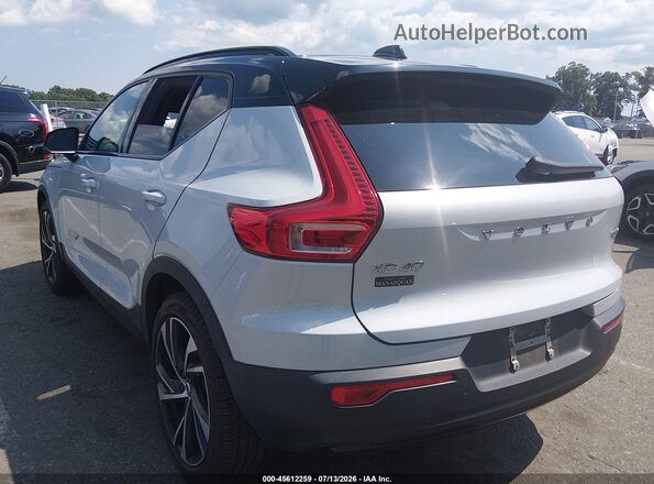YV4162UM4M2462256 2021 VOLVO XC40 White უკანა მარცხენა