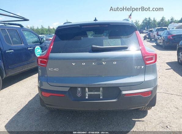 YV4162UM6N2723792 2022 VOLVO XC40 Синий 