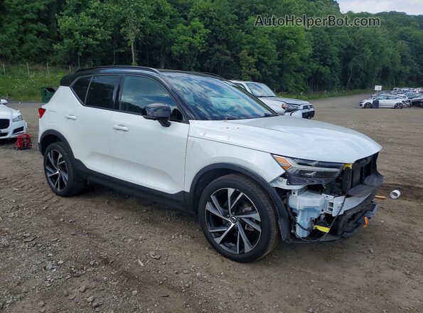 YV4162UM7K2114383 2019 VOLVO XC40 White Delantero derecho