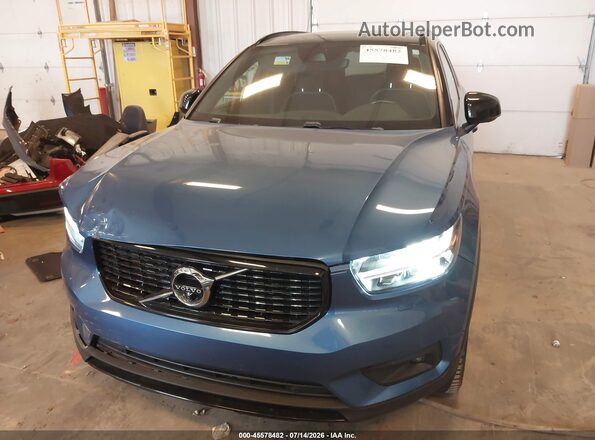 YV4162UM7K2120118 2019 VOLVO XC40 Blue Вид щитка приладів