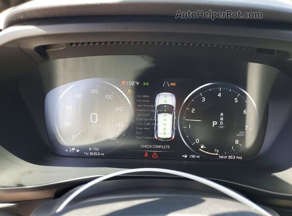 YV4162XZ8K2014946 2019 VOLVO XC40 White ხელსაწყოთა პანელის ხედი