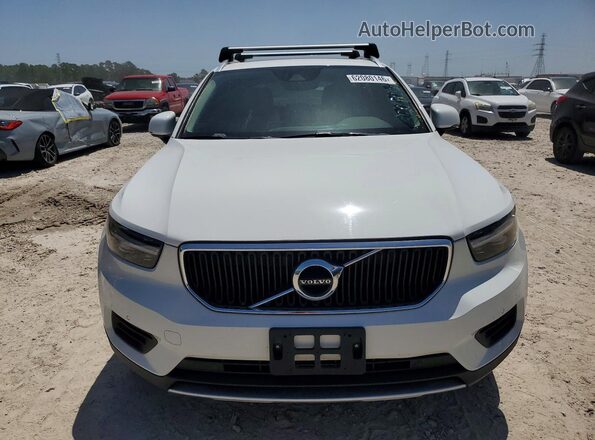 YV4162XZ8K2014946 2019 VOLVO XC40 White წინა ხედი