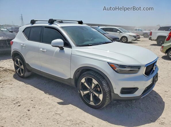 YV4162XZ8K2014946 2019 VOLVO XC40 White წინა მარჯვენა