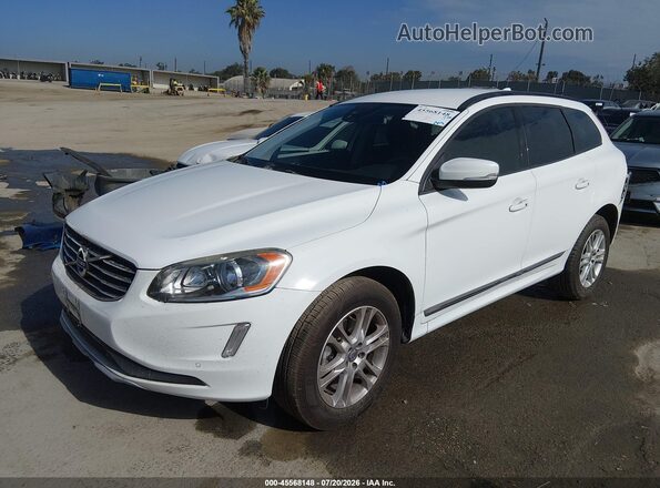 YV440MDJ3G2842404 2016 VOLVO XC60 Белый Передняя левая четверть