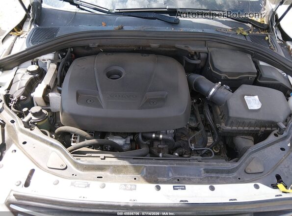YV440MDK3G2775425 2016 VOLVO XC60 White Rear view