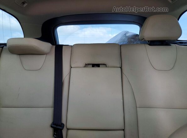 YV440MDK9G2867042 2016 VOLVO XC60 Blue Widok tylnych siedzeń