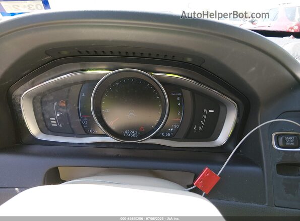 YV440MDM3G2863571 2016 VOLVO XC60 White Widok tylnych siedzeń