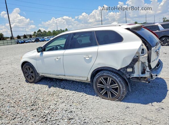 YV440MDR8H2217763 2017 VOLVO XC60 White Tył lewy