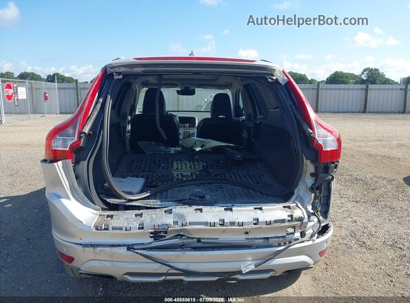 YV440MDR9H2200583 2017 VOLVO XC60 Silver Vista frontal
