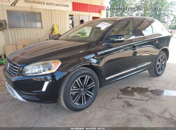 YV440MDRXH2132519 2017 VOLVO XC60 Черный Передняя левая четверть