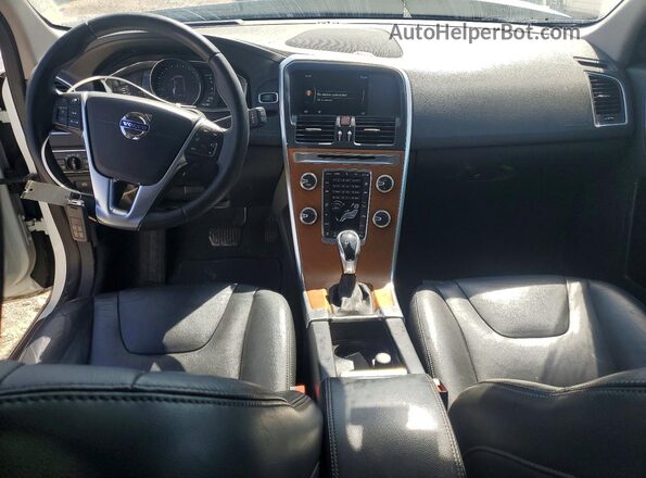 YV440MDU0H2093475 2017 VOLVO XC60 Белый Вид панели приборов