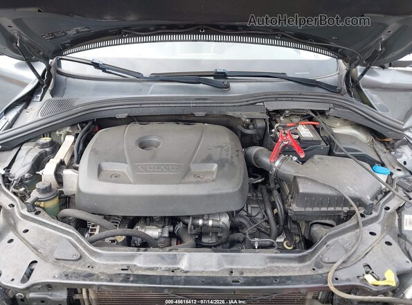 YV440MDU2H2106274 2017 VOLVO XC60 Silver Հետևի տեսք