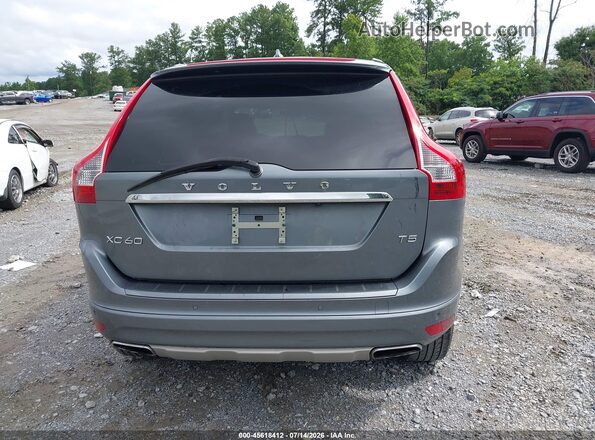 YV440MDU2H2106274 2017 VOLVO XC60 Silver 