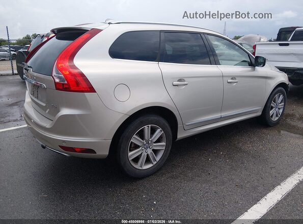 YV440MDU3H2018835 2017 VOLVO XC60 Gold უკანა მარჯვენა